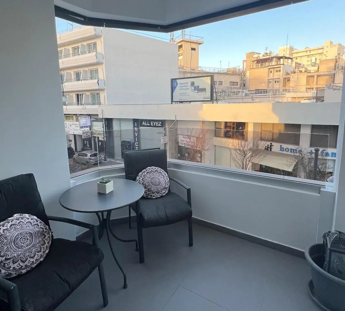 Sia-Serenity Finikoudes Apartment Larnaka